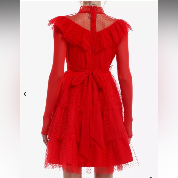 Beetlejuice! NWT! Lydia deetz wedding dress! - Picture 3 of 4